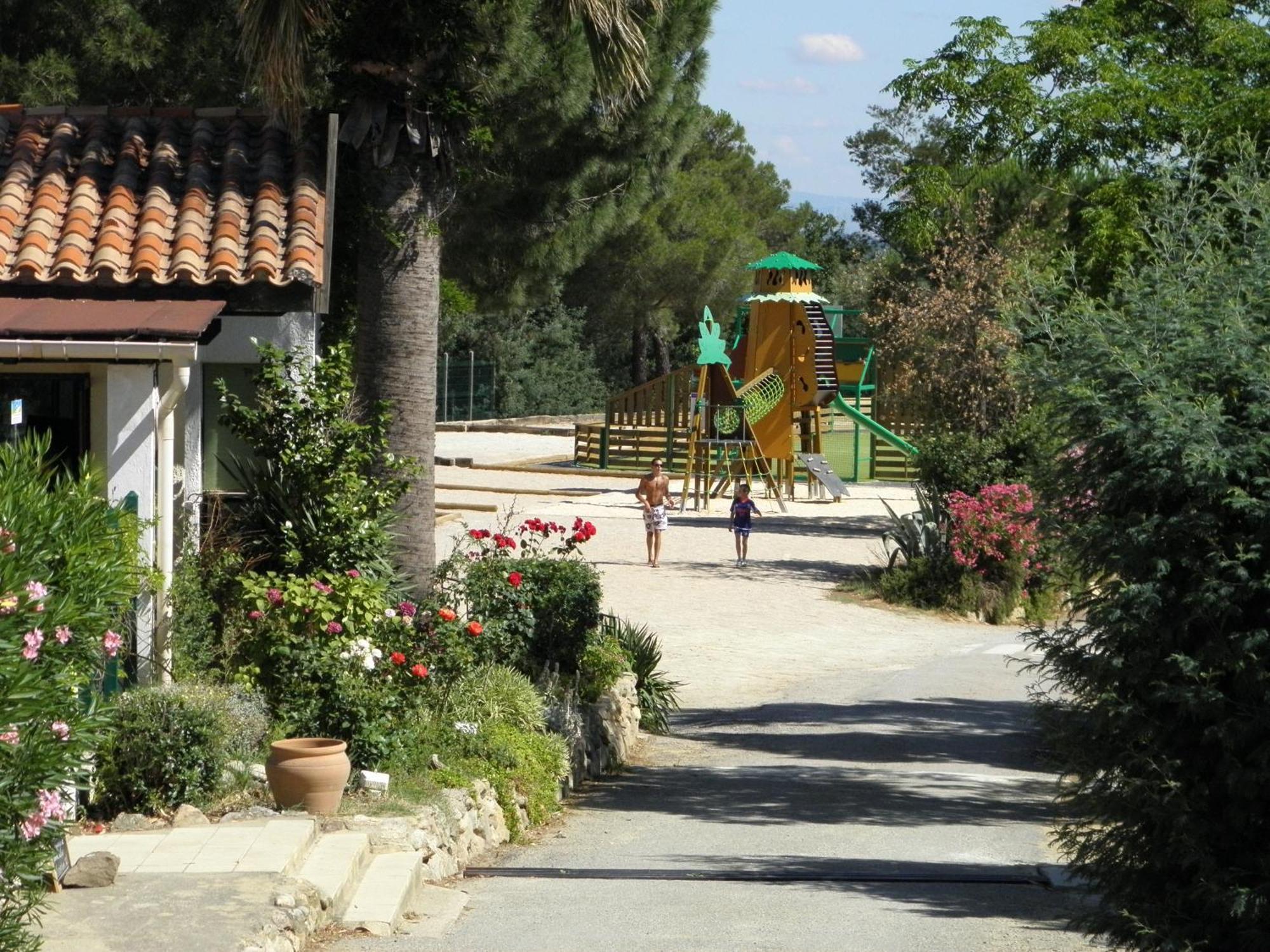 Camping Des Alberes Laroque-des-Albères Eksteriør billede