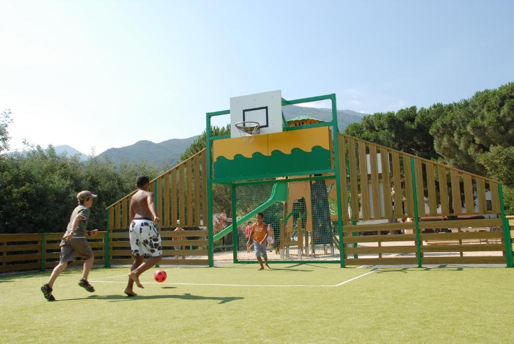 Camping Des Alberes Laroque-des-Albères Eksteriør billede